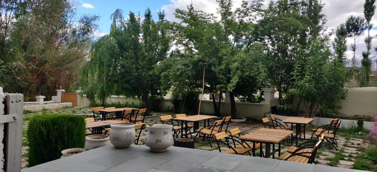 Outside Seating Area 