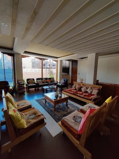 Waiting Area