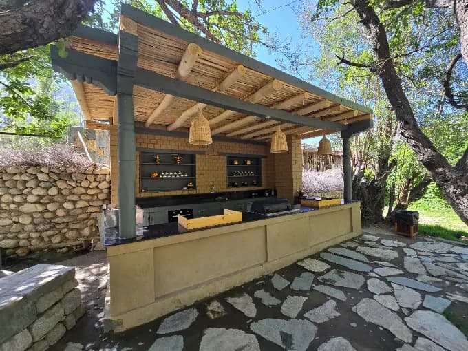 Bar View