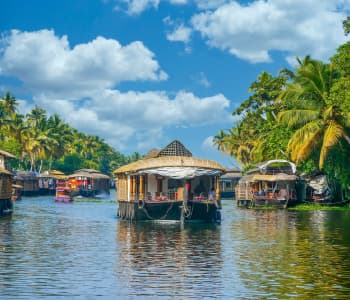 Short Trip To Munnar & Alleppey