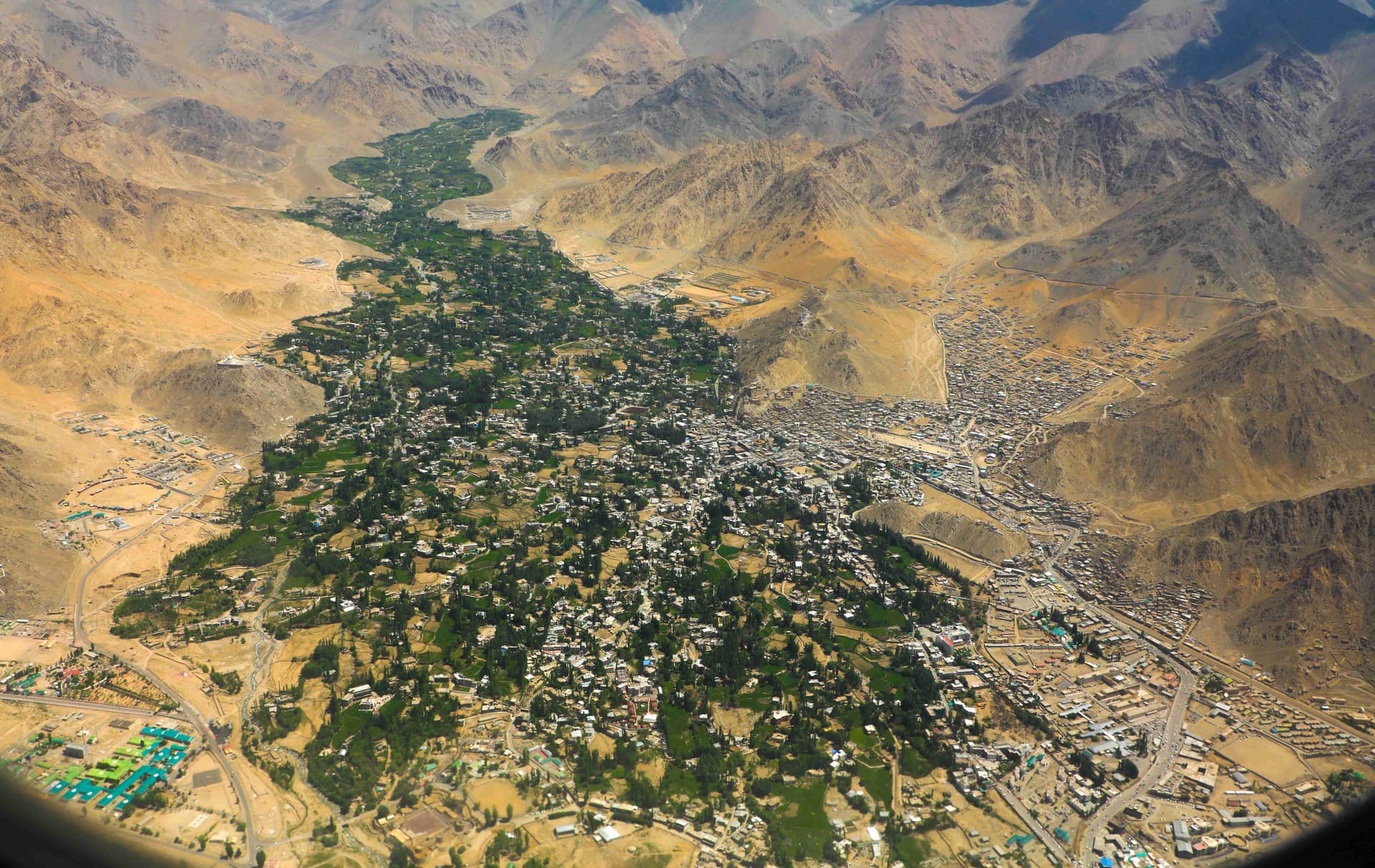 Ladakh Taxi Union (Tempo Tarveler,Car) Updated Ratesheet 2026