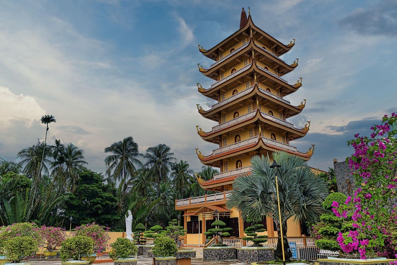 Vietnam in 7 Days: Best Itinerary, Places to Visit & Travel Tips