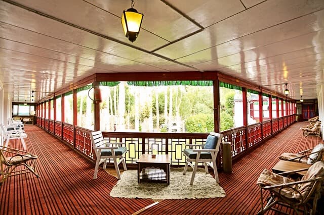 Lobby View