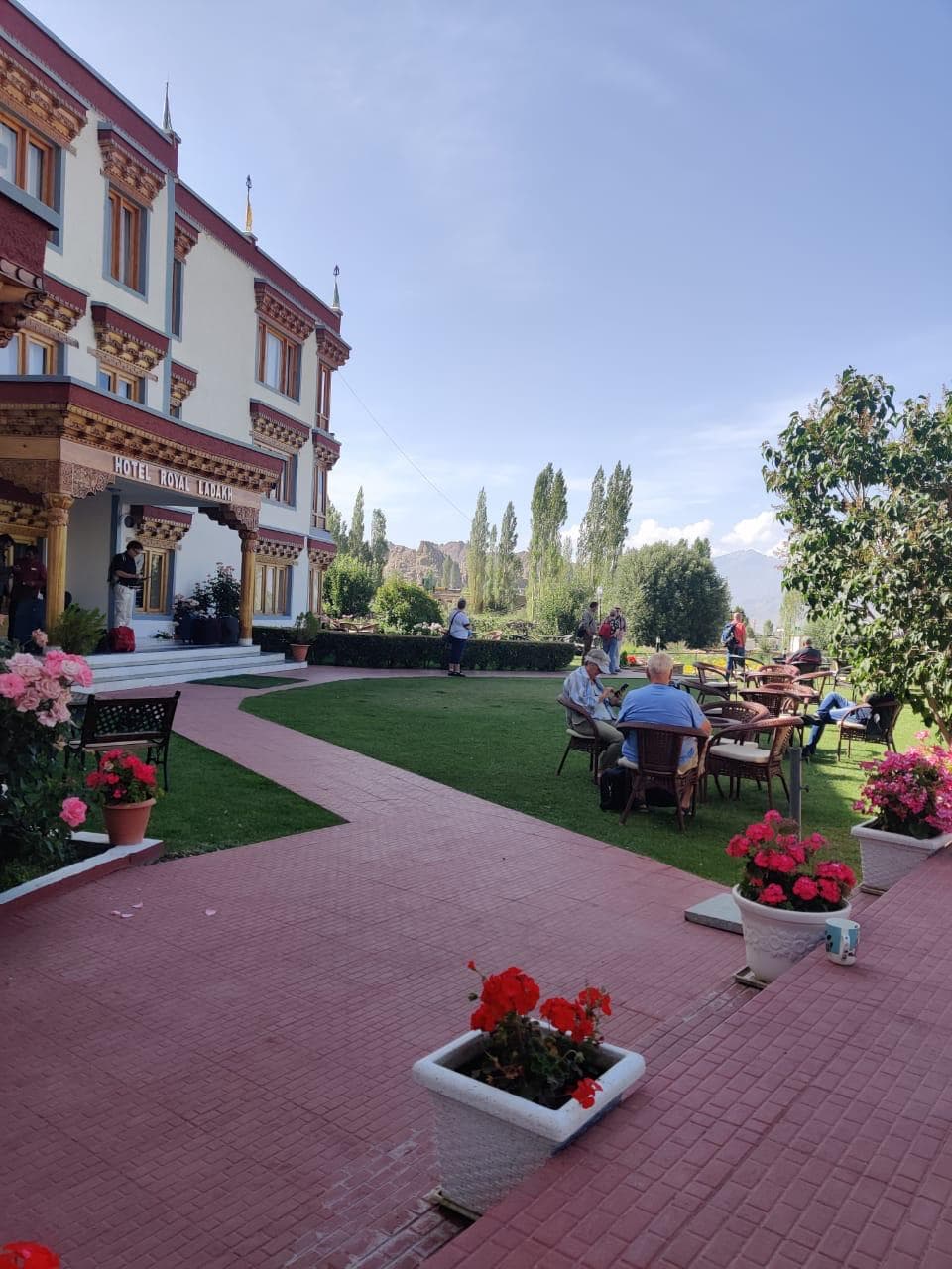 Entrance & Garden View