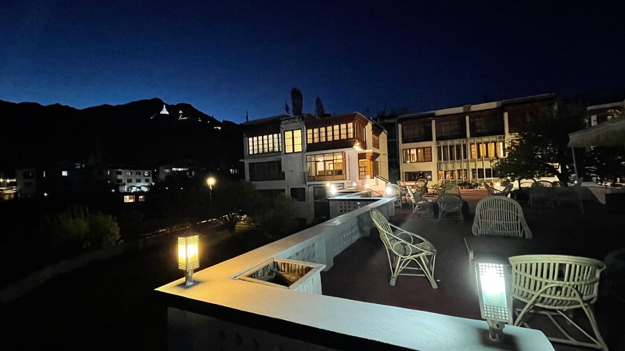 Open Tarrace Night View