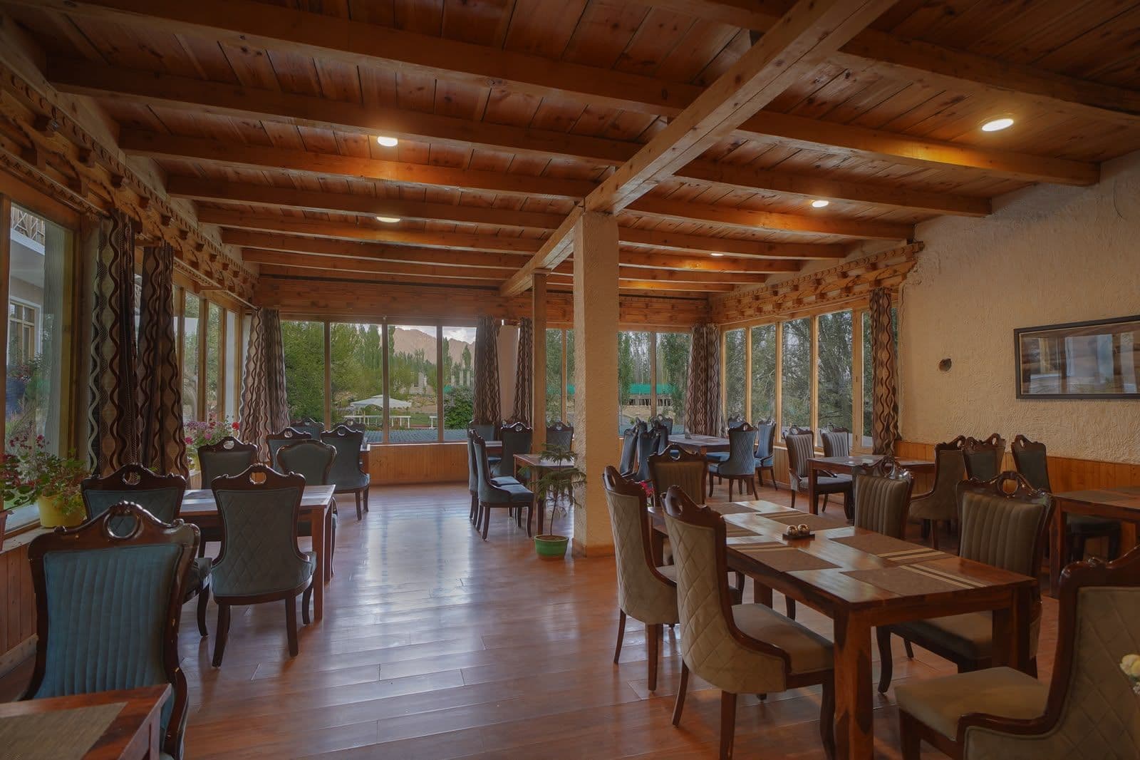 Dining View