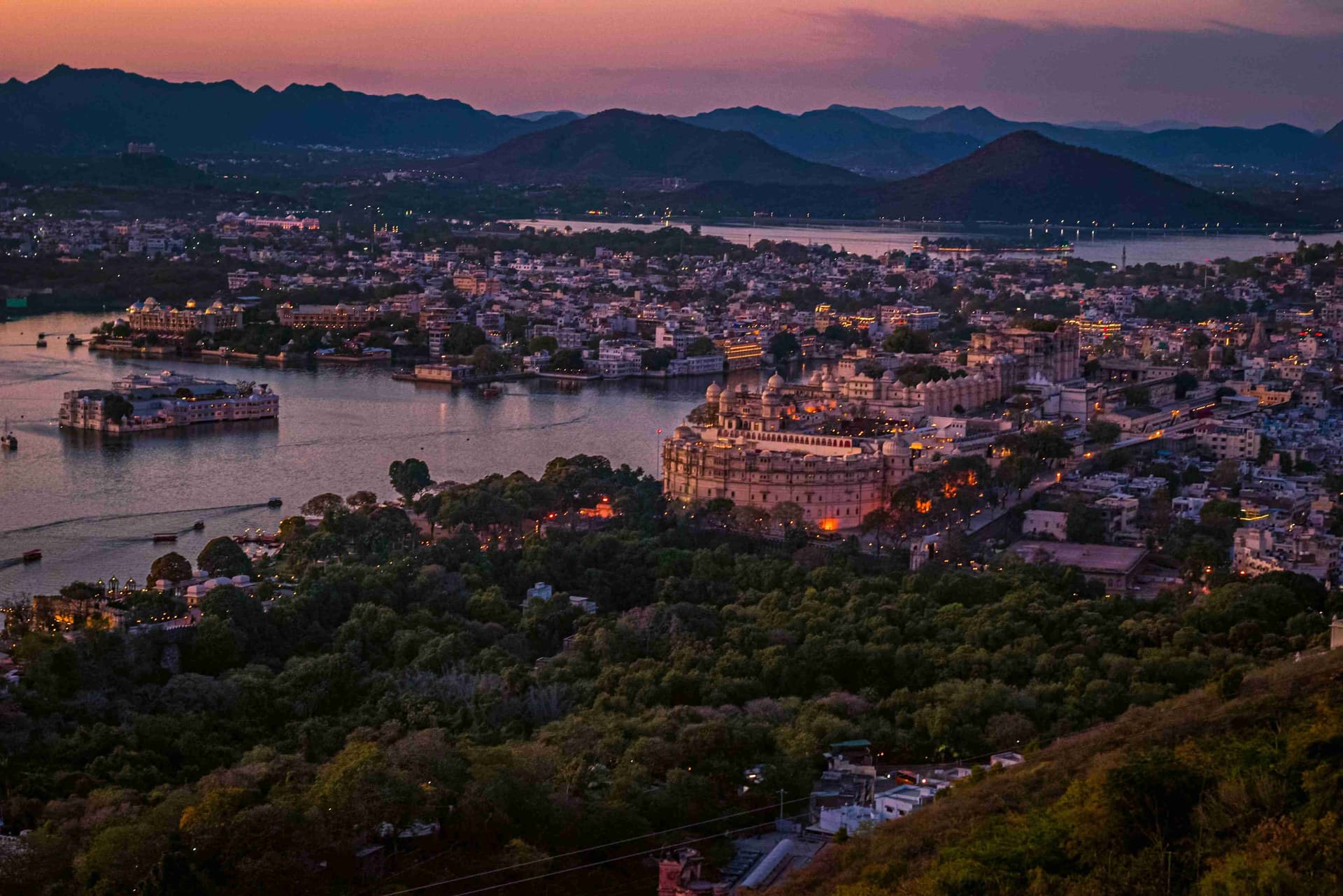 Udaipur Group Tours From Ahmedabad