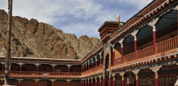 Glimplse Of Ladakh